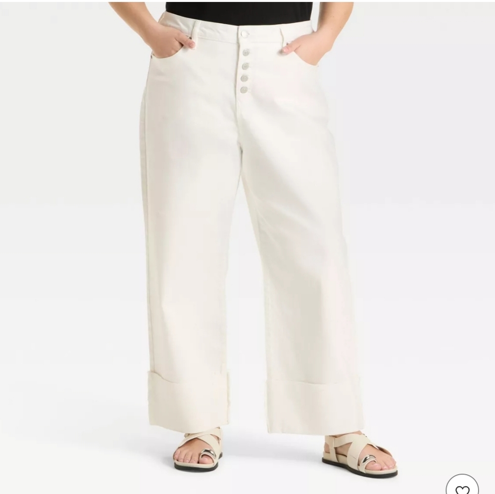 NWT Ava & Viv Cuffed Straight Jeans In White Size 26W